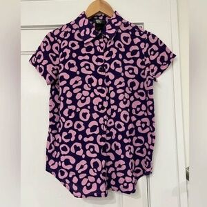 Nooworks Joyce Button Down Short Sleeve Pink and Purple Cheetah XL